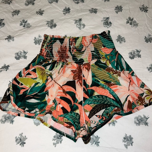 aerie Pants - Aerie Tropical Floral Women's Athletic Shorts